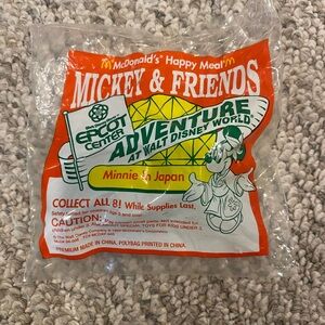 1993 McDonald's Disney Mickey & Friends Epcot Center toy